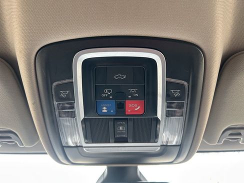 Used 2023 RAM 2500 Laramie image 31