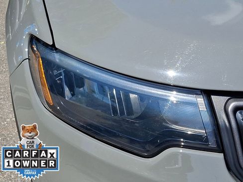 Used 2022 Jeep Compass Trailhawk w/ Sun and Sound Group AWD/4WD image 9