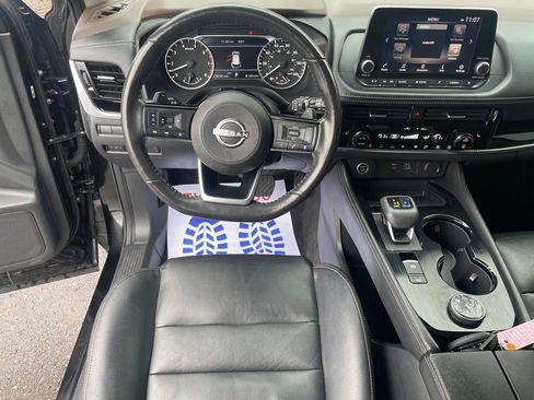 Used 2022 Nissan Rogue SL image 16