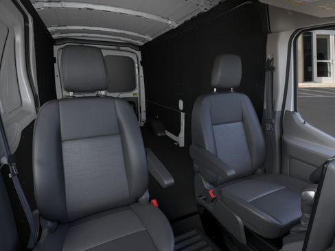 New 2026 Ford Transit 250 148 Medium Roof w/ Load Area Protection Package RWD image 10
