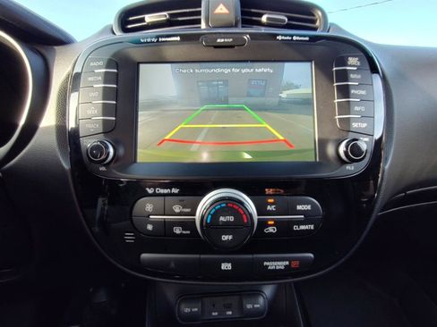 Used 2015 Kia Soul ! w/ Sun & Sound Package image 23