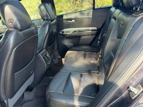Used 2023 Cadillac XT4 Premium Luxury w/ Enhanced Visibility Package FWD image 13