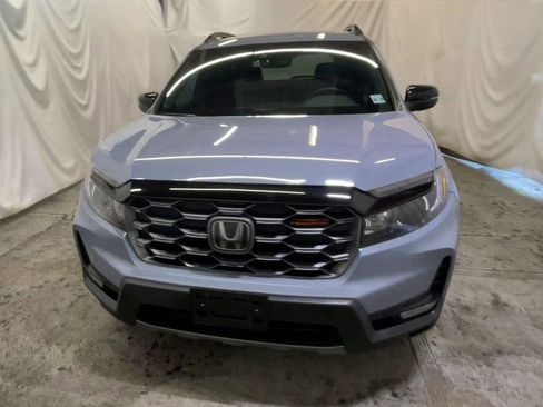 Certified 2023 Honda Passport TrailSport image 3