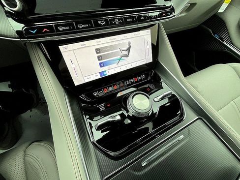 New 2026 Jeep Grand Wagoneer L Summit image 28