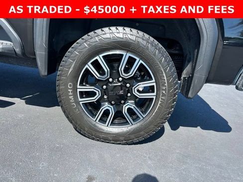 Used 2020 GMC Sierra 2500 AT4 w/ AT4 Premium Package AWD/4WD image 10