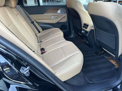 Certified 2024 Mercedes-Benz GLE 450e 4MATIC image 43