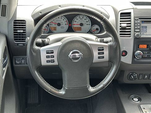 Used 2020 Nissan Frontier PRO-4X w/ Pro-4x Utility Package AWD/4WD image 13