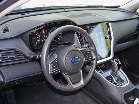Certified 2025 Subaru Outback Premium AWD/4WD image 19