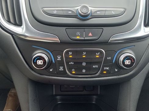 Certified 2022 Chevrolet Equinox LT image 17