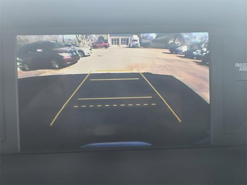 Used 2014 Honda Pilot LX image 18