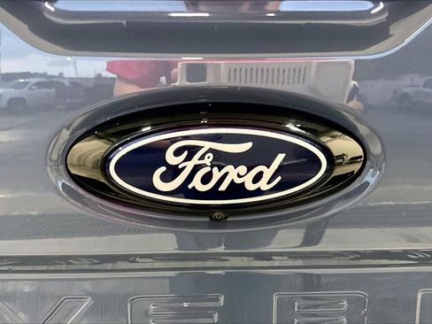 Used 2025 Ford Maverick XLT w/ Equipment Group 302A image 31