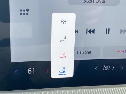 New 2026 Ford Explorer Platinum image 18