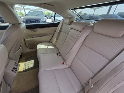 Used 2013 Lexus ES 350 w/ Luxury Pkg image 14
