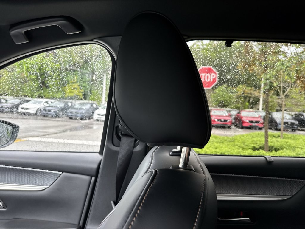 Certified 2025 MAZDA CX-70 Plug-In Hybrid w/ Premium Plus AWD/4WD image 16