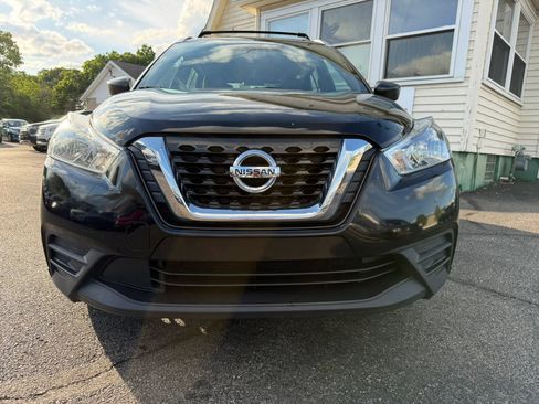 Used 2019 Nissan Kicks S w/ Exterior Package FWD image 11