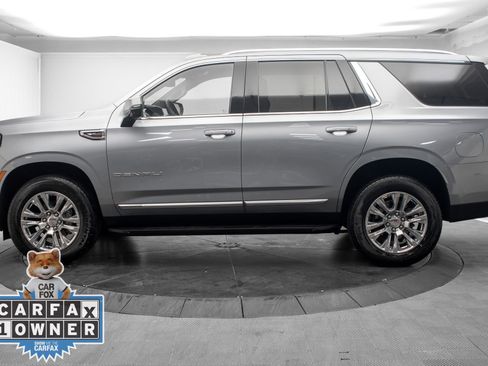 Used 2025 GMC Yukon Denali AWD/4WD image 6