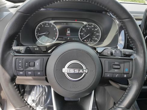Used 2022 Nissan Pathfinder SL w/ SL Premium Package FWD image 27