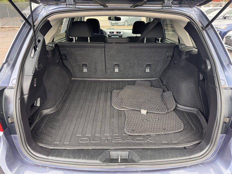 Used 2016 Subaru Outback 2.5i Premium AWD/4WD image 27