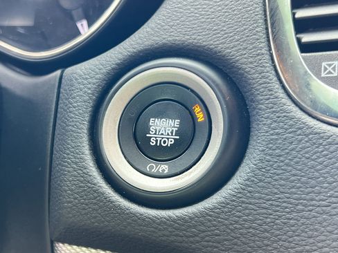 Used 2019 Dodge Durango R/T w/ Blacktop Package image 26