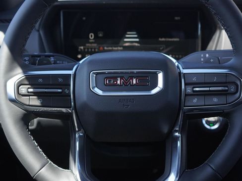 New 2026 GMC Terrain Elevation w/ Elevation Premium Package AWD/4WD image 14