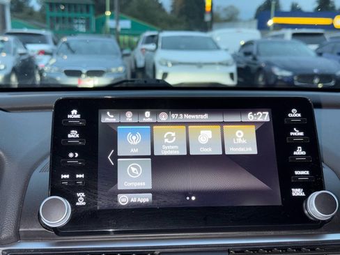 Used 2018 Honda Accord Sport image 34