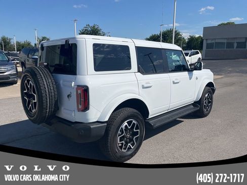 Used 2025 Ford Bronco Outer Banks AWD/4WD image 5