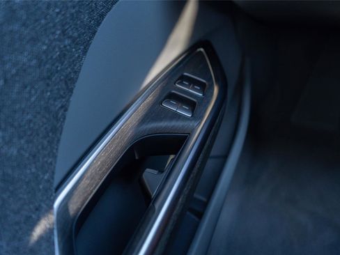 Used 2025 Lucid Air Touring image 20