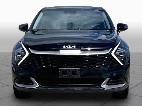 Used 2024 Kia Sportage EX image 4