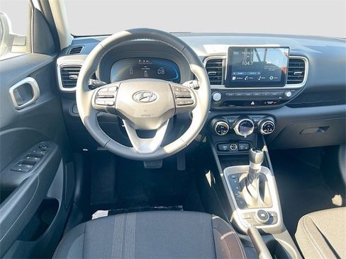 New 2026 Hyundai Venue SEL image 22