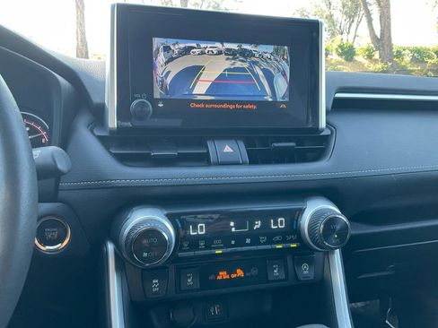 Used 2023 Toyota RAV4 XLE image 20