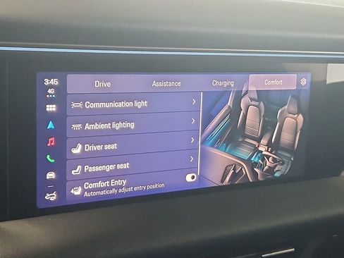 New 2026 Porsche Macan 4 Electric image 24