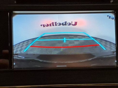 Used 2015 Toyota Avalon XLE image 19