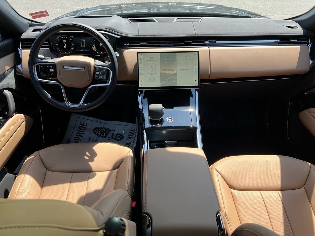 New 2026 Land Rover Range Rover Sport SE AWD/4WD image 25