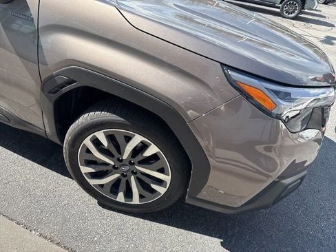 Used 2025 Subaru Forester Touring image 4