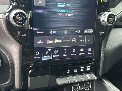 Used 2022 RAM 1500 Big Horn AWD/4WD image 26