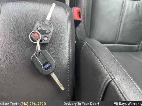 Used 2015 Ford Focus SE w/ Equipment Group 201A FWD image 17