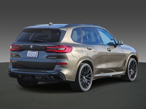 Used 2023 BMW X5 M50i w/ Executive Package image 4