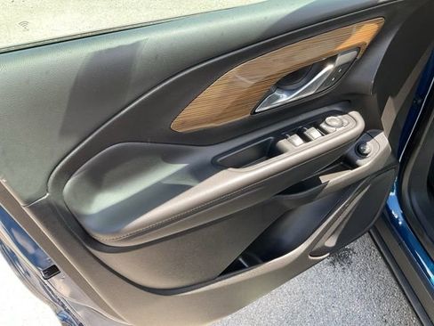 Used 2019 GMC Terrain SLE w/ Driver Convenience Package FWD image 28
