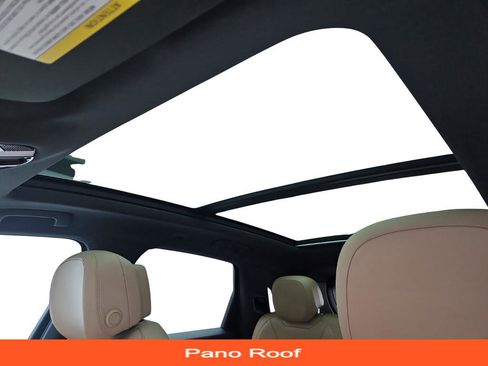 Used 2019 Porsche Cayenne S image 13