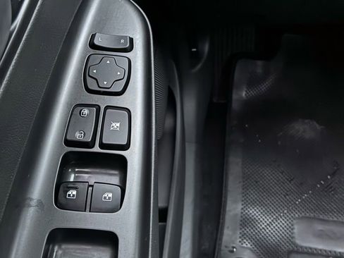 Used 2023 Hyundai Kona SEL image 23