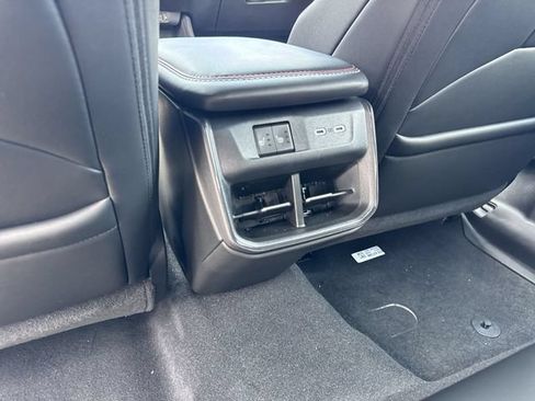 New 2026 Dodge Charger R/T AWD/4WD image 21