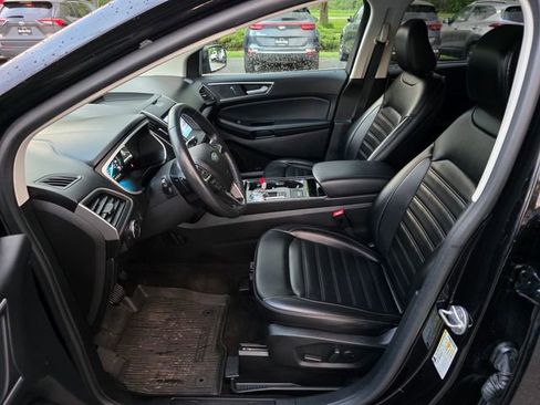 Used 2020 Ford Edge SEL w/ Convenience Package AWD/4WD image 16