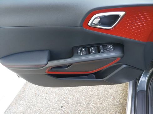 New 2025 Kia Soul GT-Line image 16