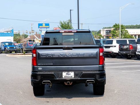 Used 2021 Chevrolet Silverado 1500 LT Trail Boss w/ Convenience Package II AWD/4WD image 6