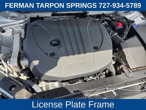 Used 2022 Volvo XC60 B5 R-Design w/ Advanced Package FWD image 22