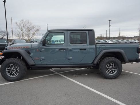 New 2026 Jeep Gladiator Mojave image 4