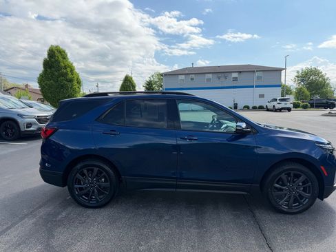 Used 2022 Chevrolet Equinox RS w/ RS Leather Package image 6