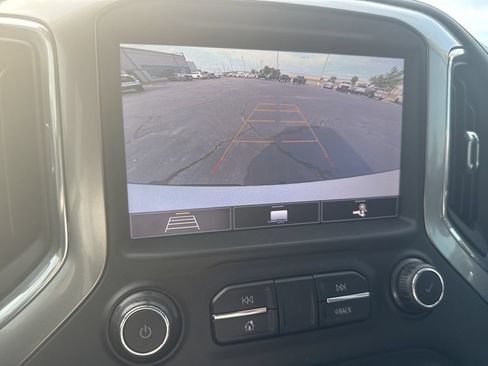Used 2020 Chevrolet Silverado 1500 LTZ AWD/4WD image 23