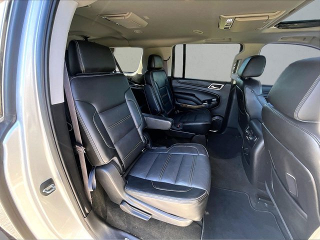 Used 2016 GMC Yukon XL Denali w/ Open Road Package AWD/4WD image 26