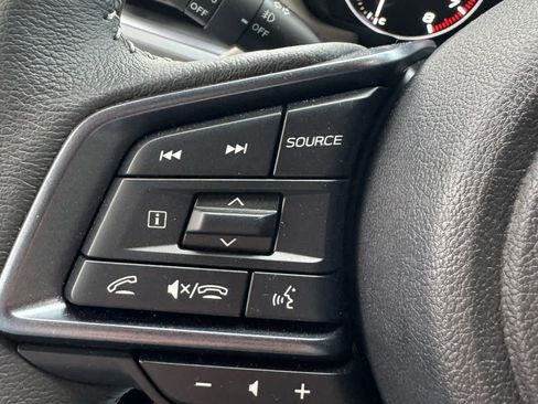 Used 2025 Subaru Forester Limited image 13